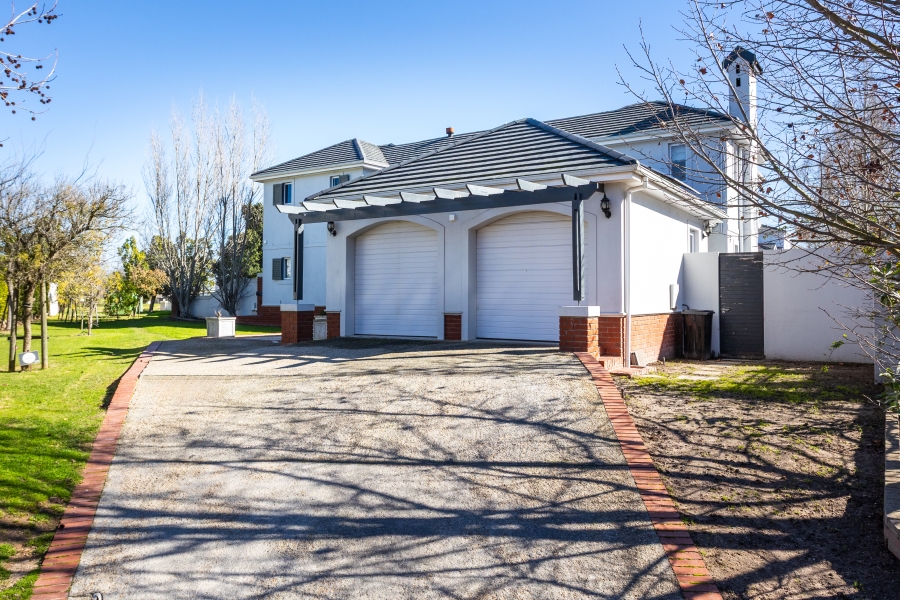 4 Bedroom Property for Sale in Val De Vie Estate Western Cape
